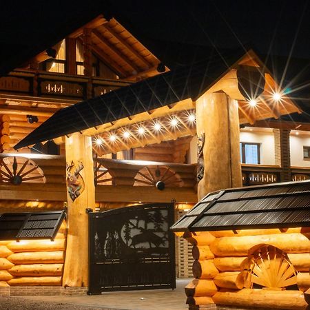 Hotel Domeniul Nordului Bucovlna à Vama  Extérieur photo